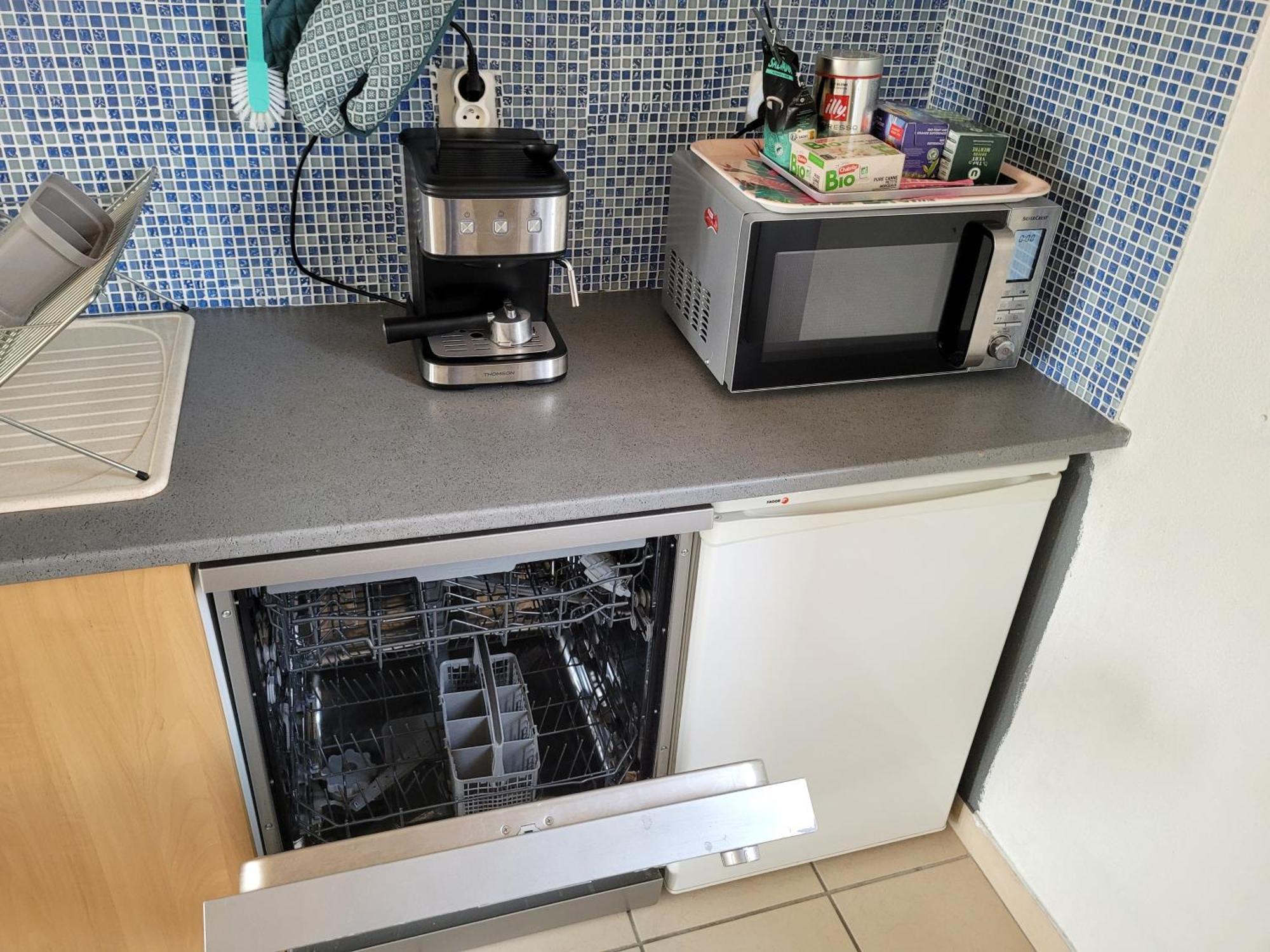 Petite Maison Proche Mer - ฟลามองวิลล์ ภายนอก รูปภาพ
